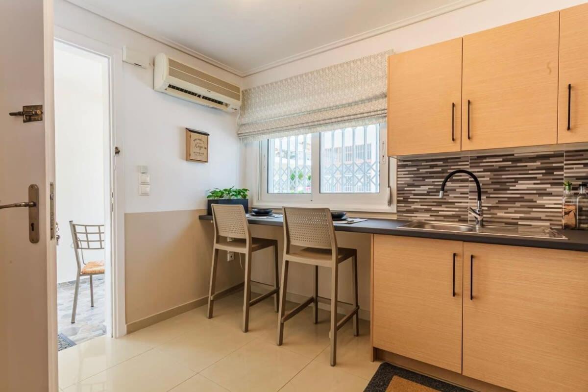 Kalamata Lime Studio - Cozy Gem With Private Parking Экстерьер фото