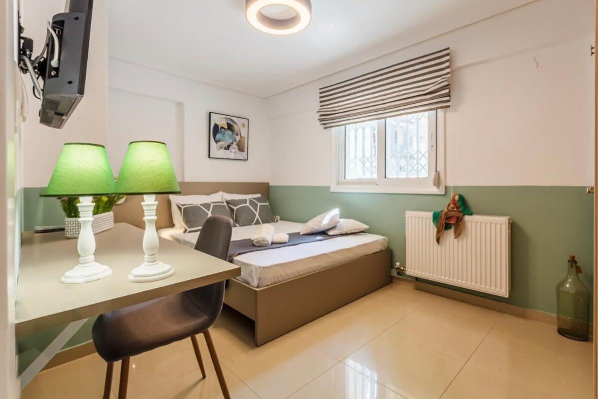 Kalamata Lime Studio - Cozy Gem With Private Parking Экстерьер фото